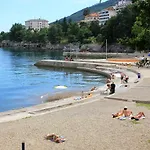 Apartman With A Parking Space Lovran, Opatija - 7802 Lovran