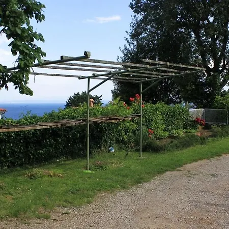 Apartman With A Parking Space Lovran, Opatija - 7802 Lovran